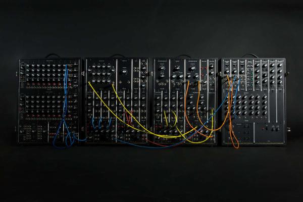 165023 B