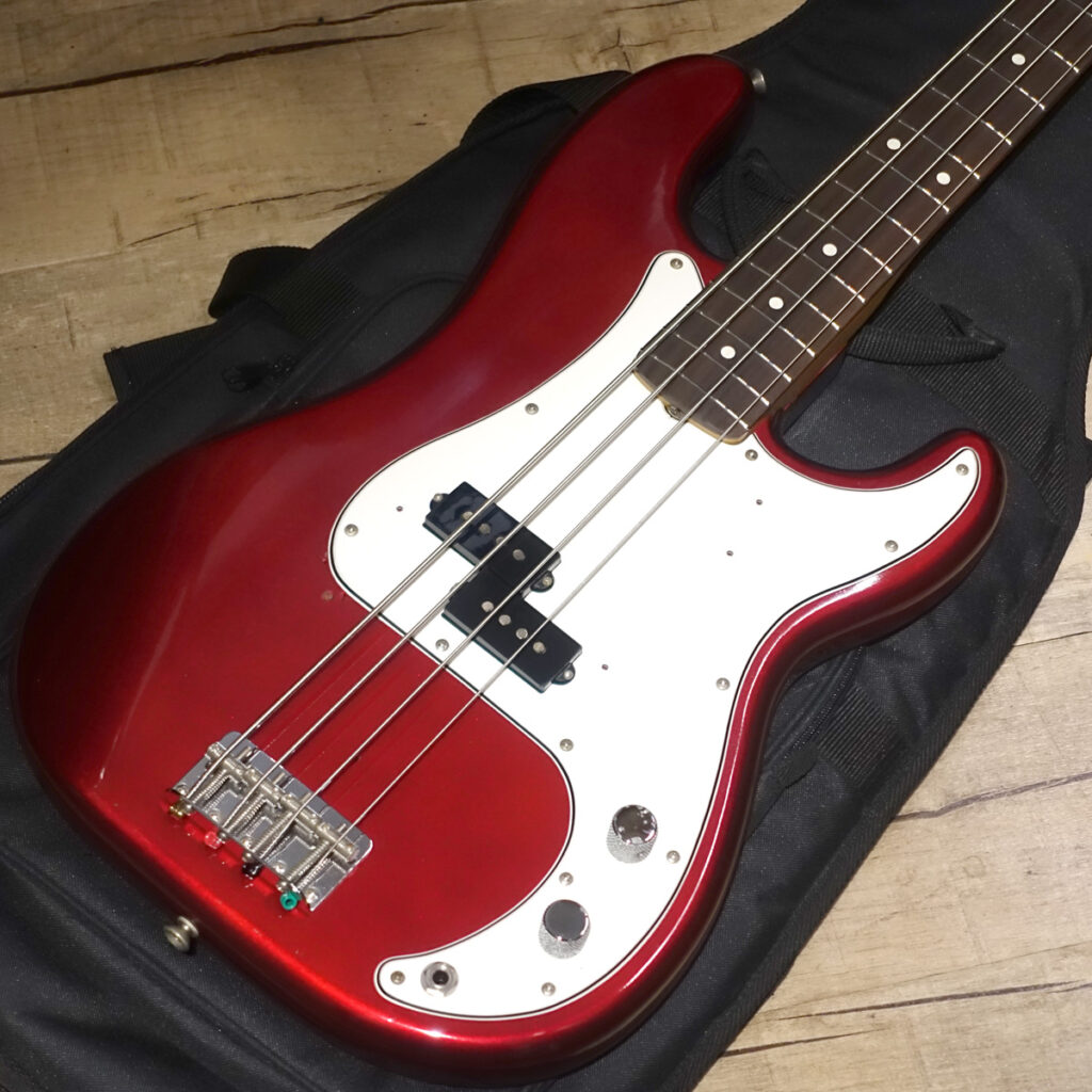 中古ベース Fender JAPAN / PB62-98 CAR Candy Apple Red 1982-1984年