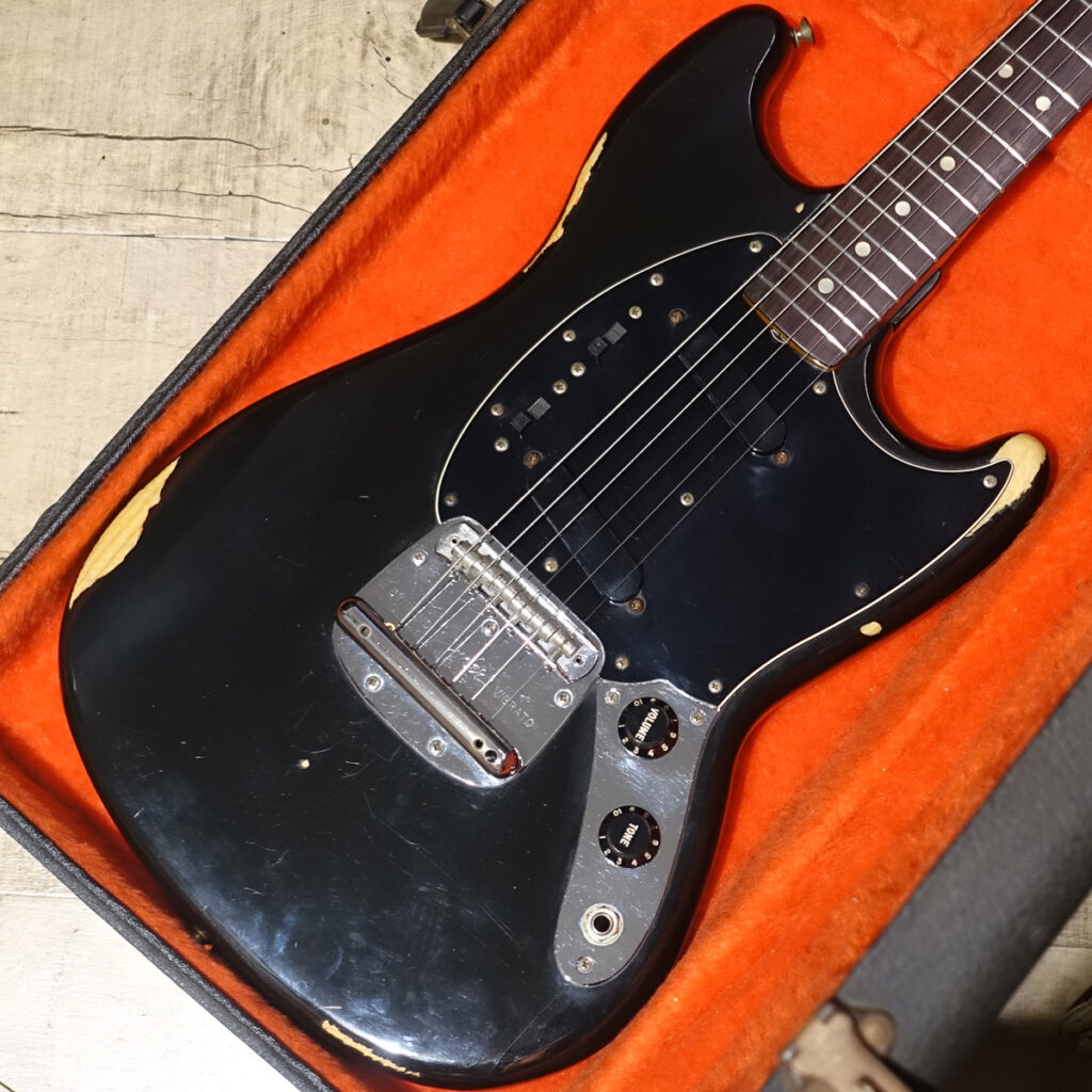 中古 Fender / Mustang Black 1977年製【3.21kg】【S/N:S719091】入荷致しました | イシバシ楽器スタッフブログ