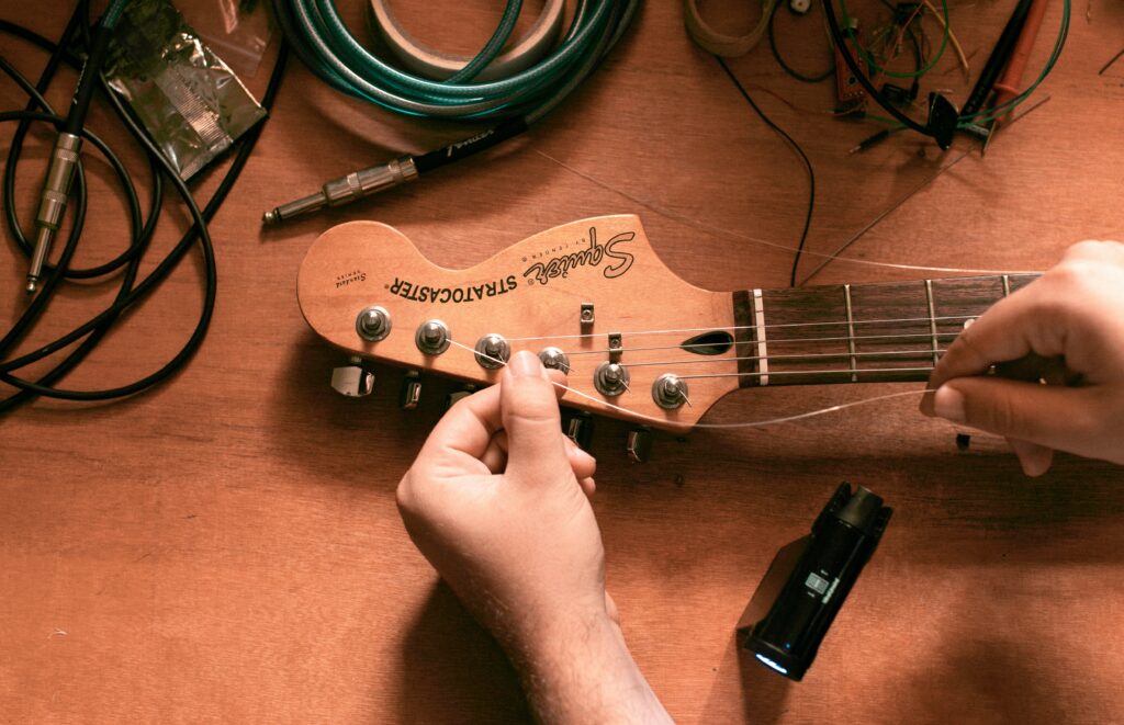 プレイスタイル、使用モデルに合わせたエレキギター弦の選び方