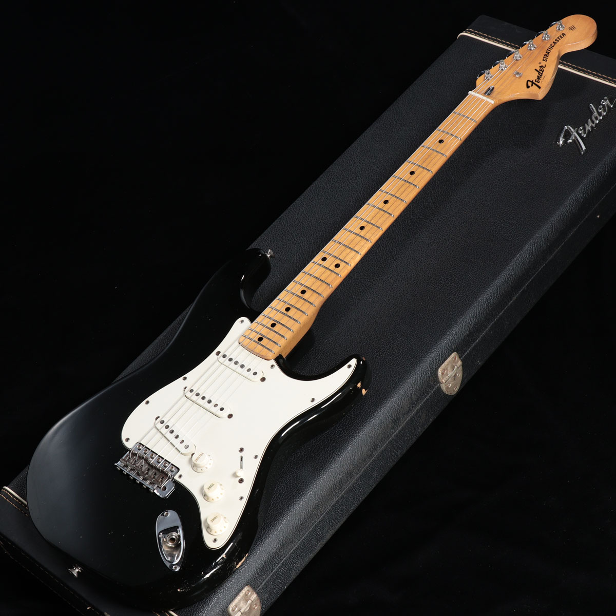 渋谷店VINTAGEブログ＃31】 FENDER / 1972年製 Stratocaster Alder Body Black/Maple  Finger Board | イシバシ楽器スタッフブログ