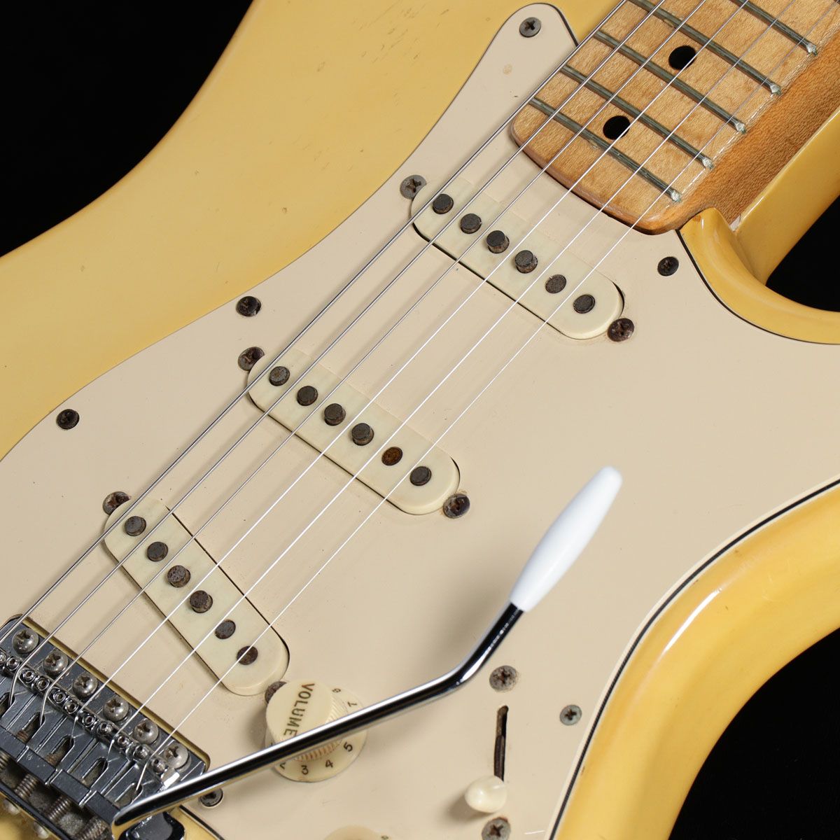 渋谷店VINTAGEブログ＃30】 FENDER / 1972年製 Stratocaster Alder Body Olympic  White/Maple Finger Board | イシバシ楽器スタッフブログ