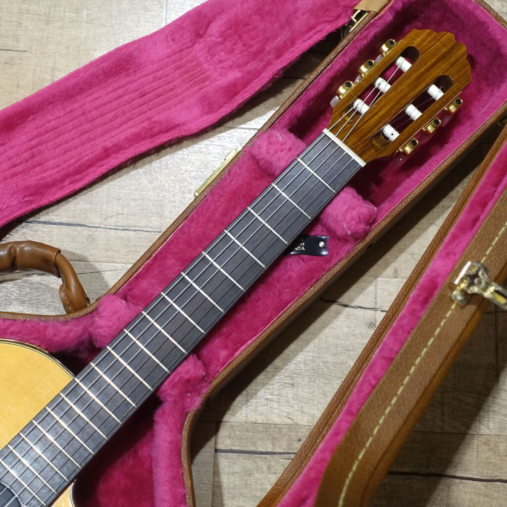 中古】Gibson / Chet Atkins CEC Antique Natural 1989年製【3.86kg】【S/N:82709529】 |  イシバシ楽器スタッフブログ