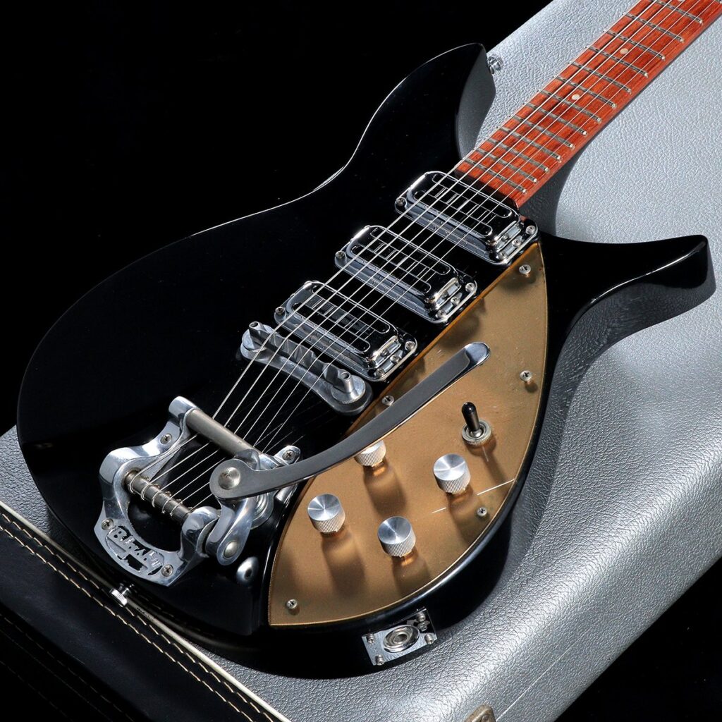 Rickenbackerジョンレノン記念モデルが中古で入荷!!ほかにもファン必見のモデルが・・・あります！ | イシバシ楽器スタッフブログ