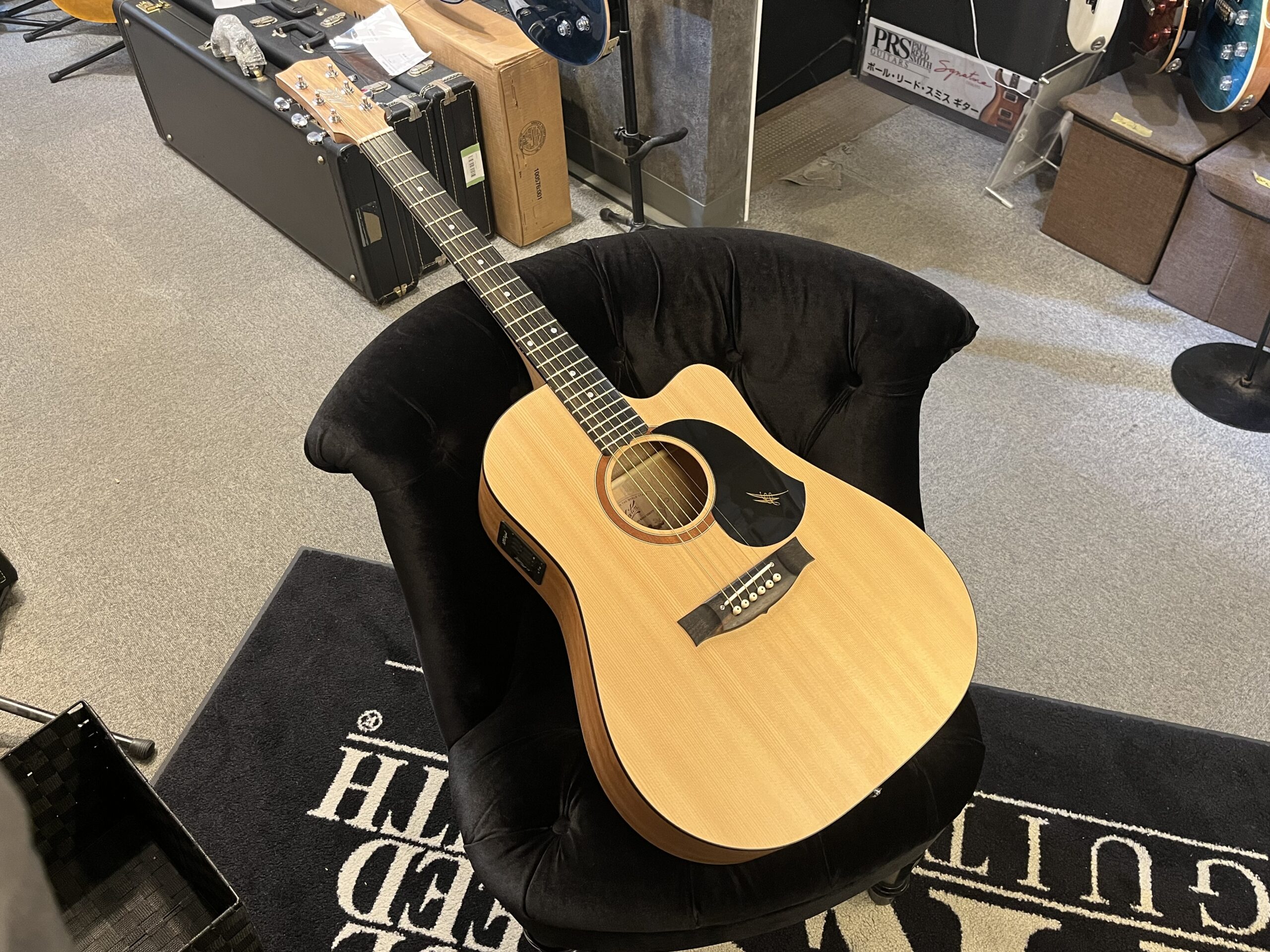 Maton エレアコ. 希少ビンテージ、トレッドノート 御茶ノ水本店ハーベストギターズ】エレアコの革命児「MATON」と