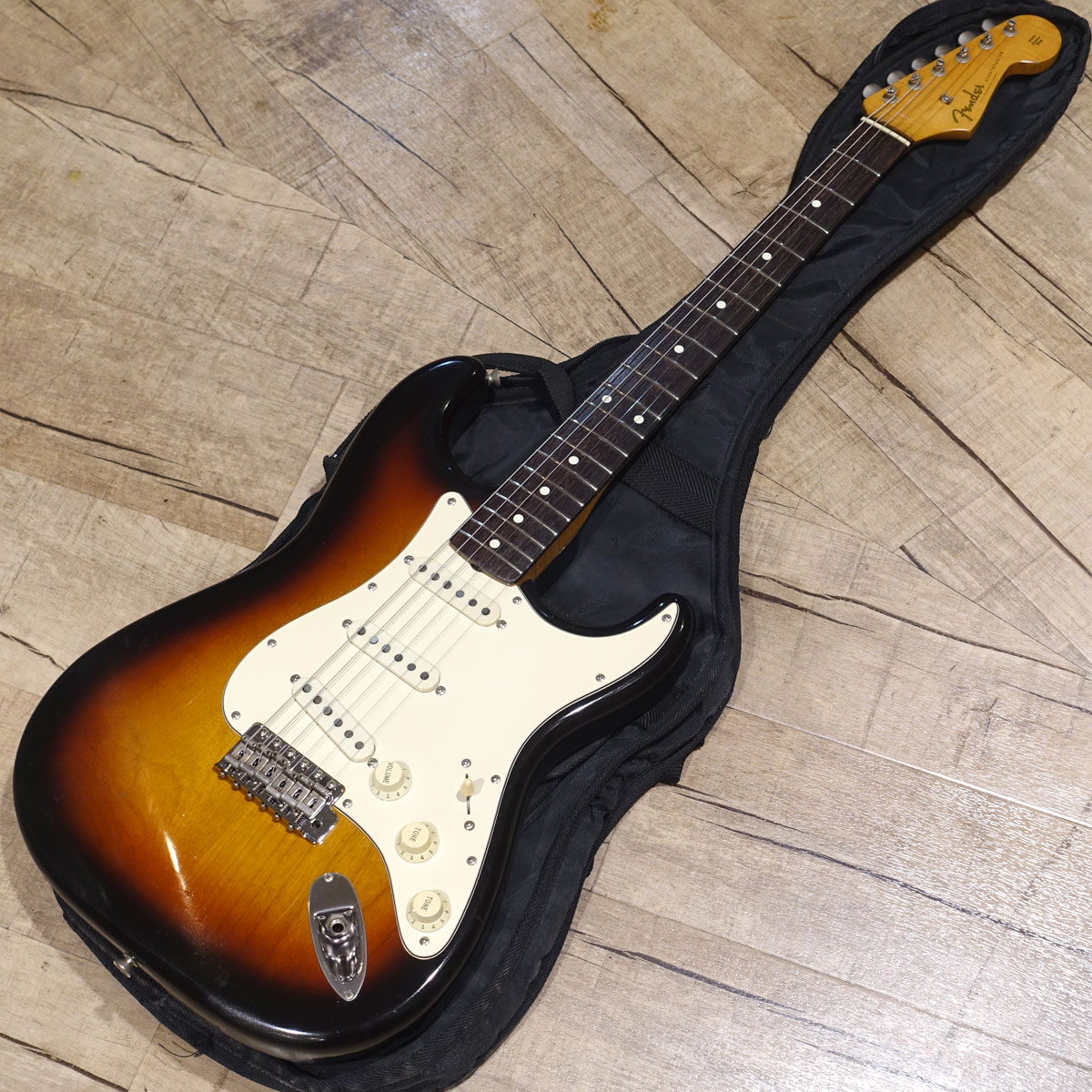 中古】Fender JAPAN / ST62-140 EXTRAD Modified 3TS 1986年製【3.59kg