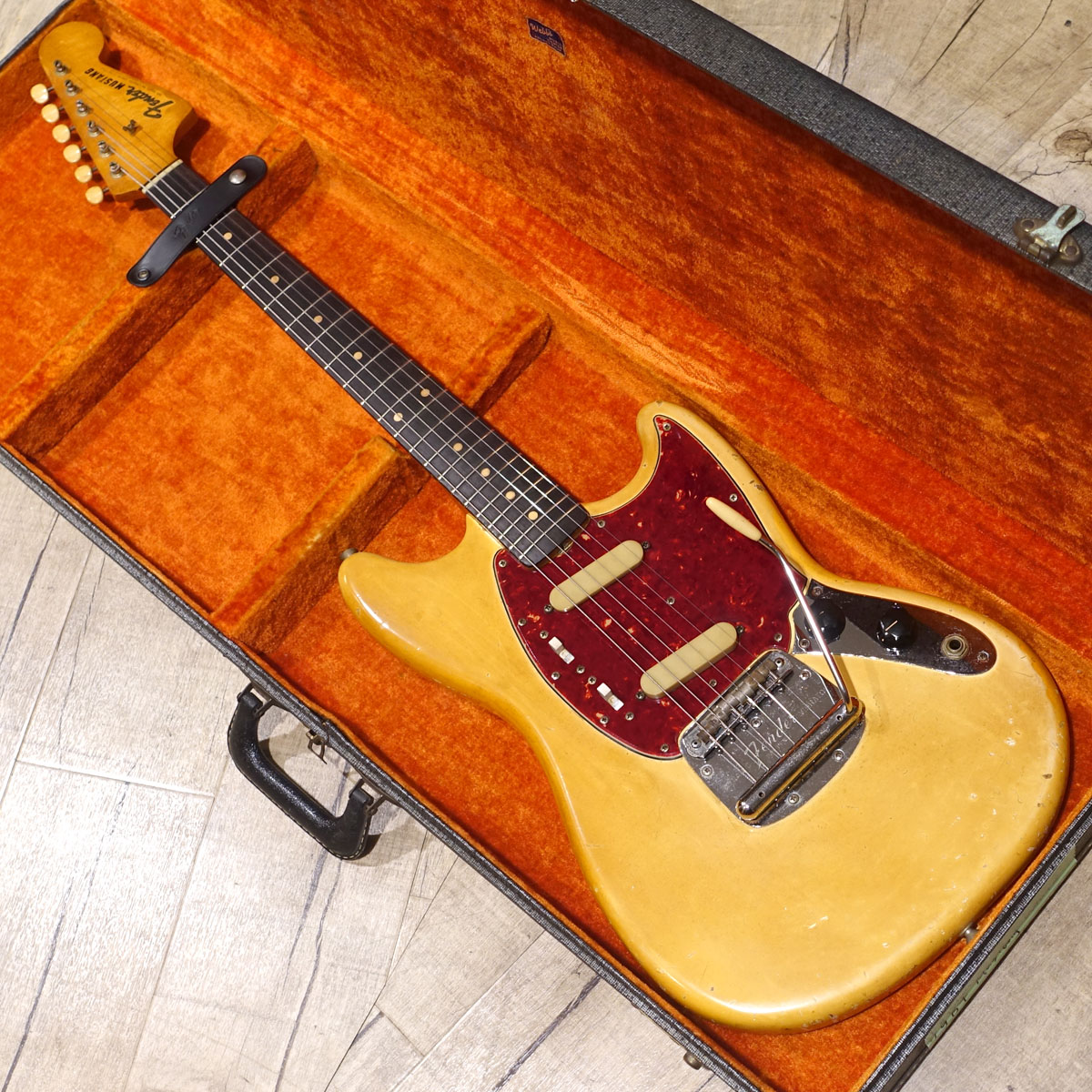 【状態良好】Fender ヴィンテージ　ムスタング1964年 ハカランダ指板 状態良好】Fender ヴィンテージムスタング1964年 ハカランダ指板
